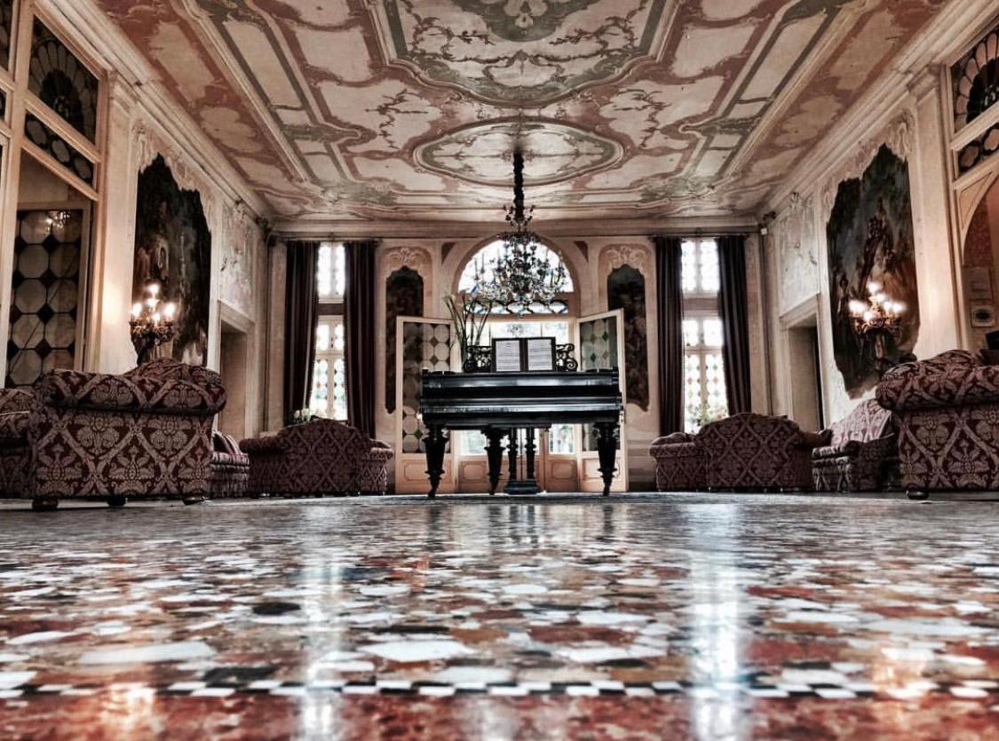 Hotel Villa Condulmer Mogliano Veneto Exterior foto The lobby of the hotel