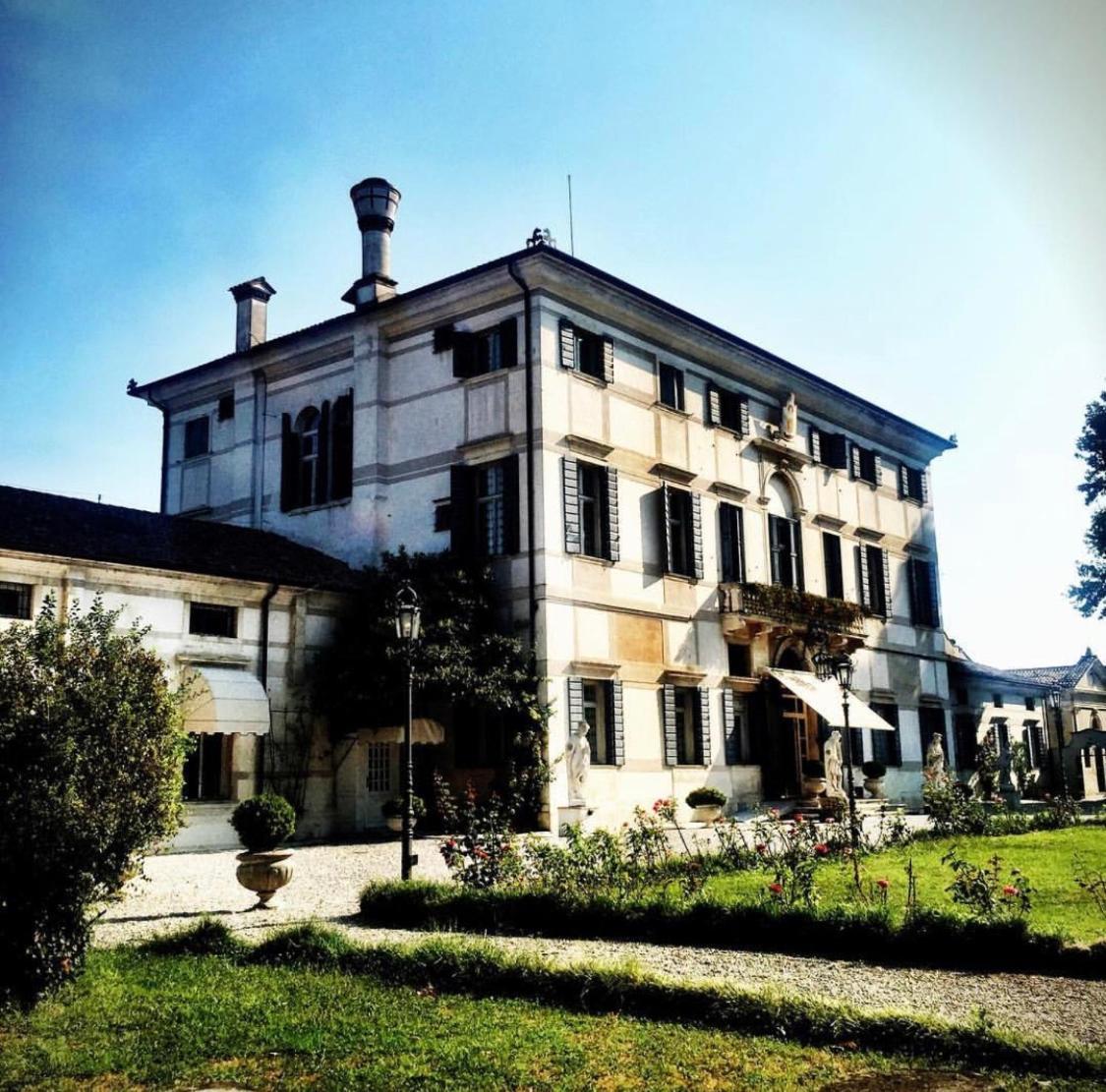 Hotel Villa Condulmer Mogliano Veneto Exterior foto Villa confalonieri